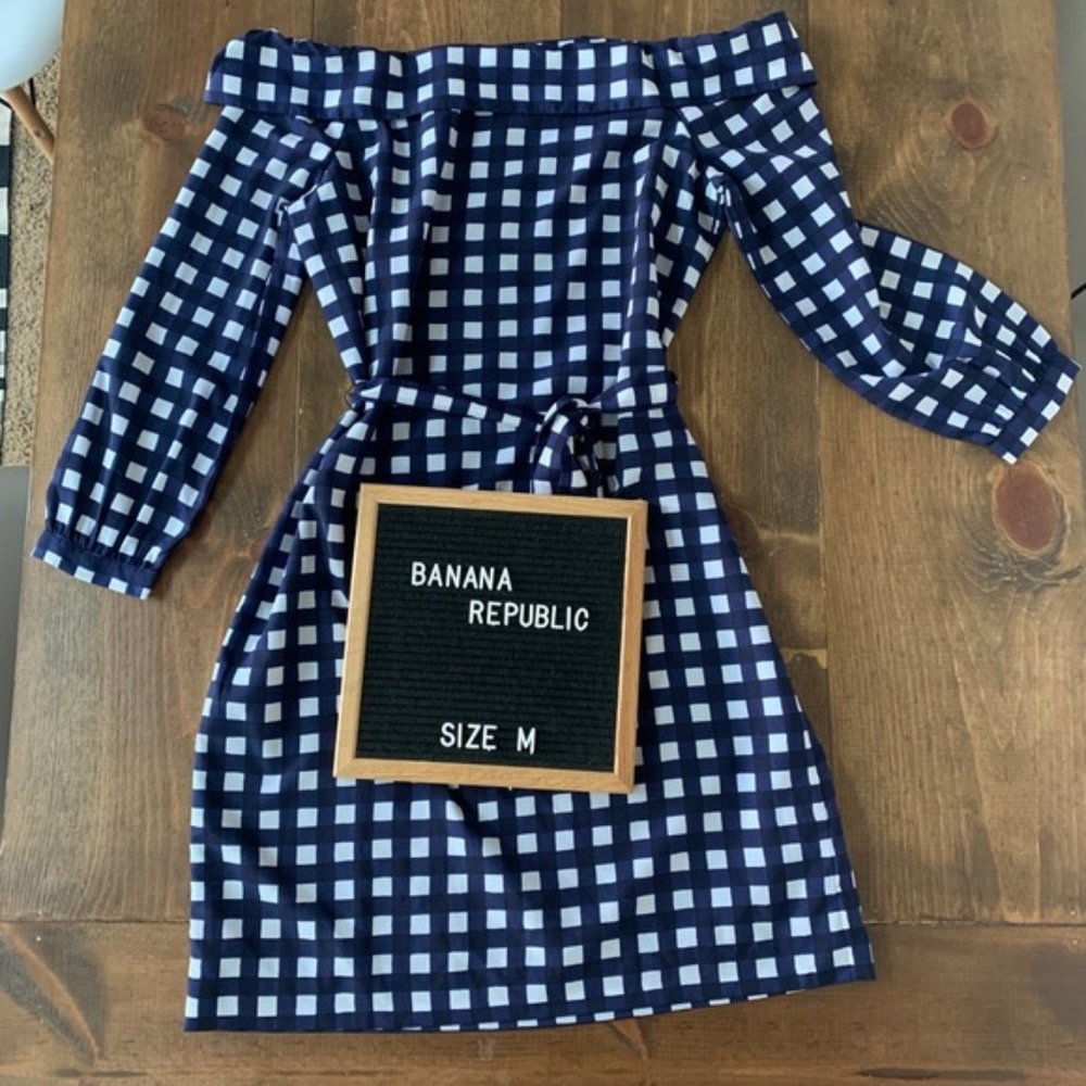 sale!Banana Republic Off Shoulder Gingham Dress